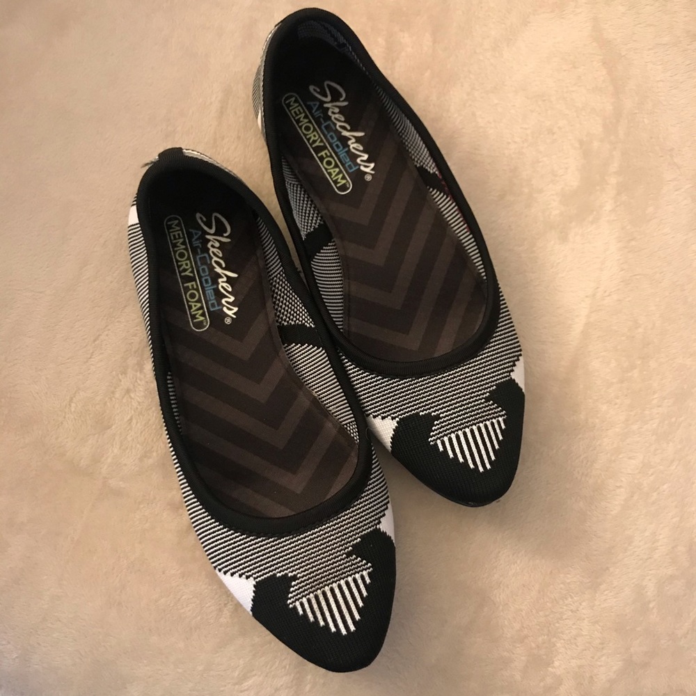 Sketchers Cleo Wham flats.